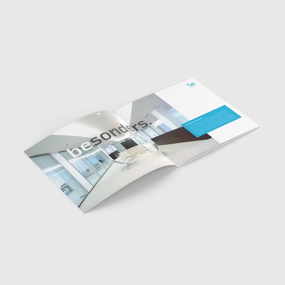 benchmark Real Estate Broschüre offen